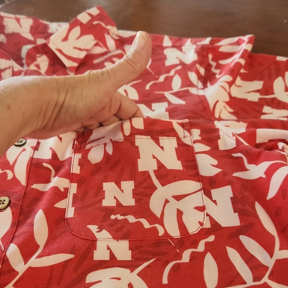 Nebraska Huskers Red Leaf Pattern Button-Down Shi… - image 8